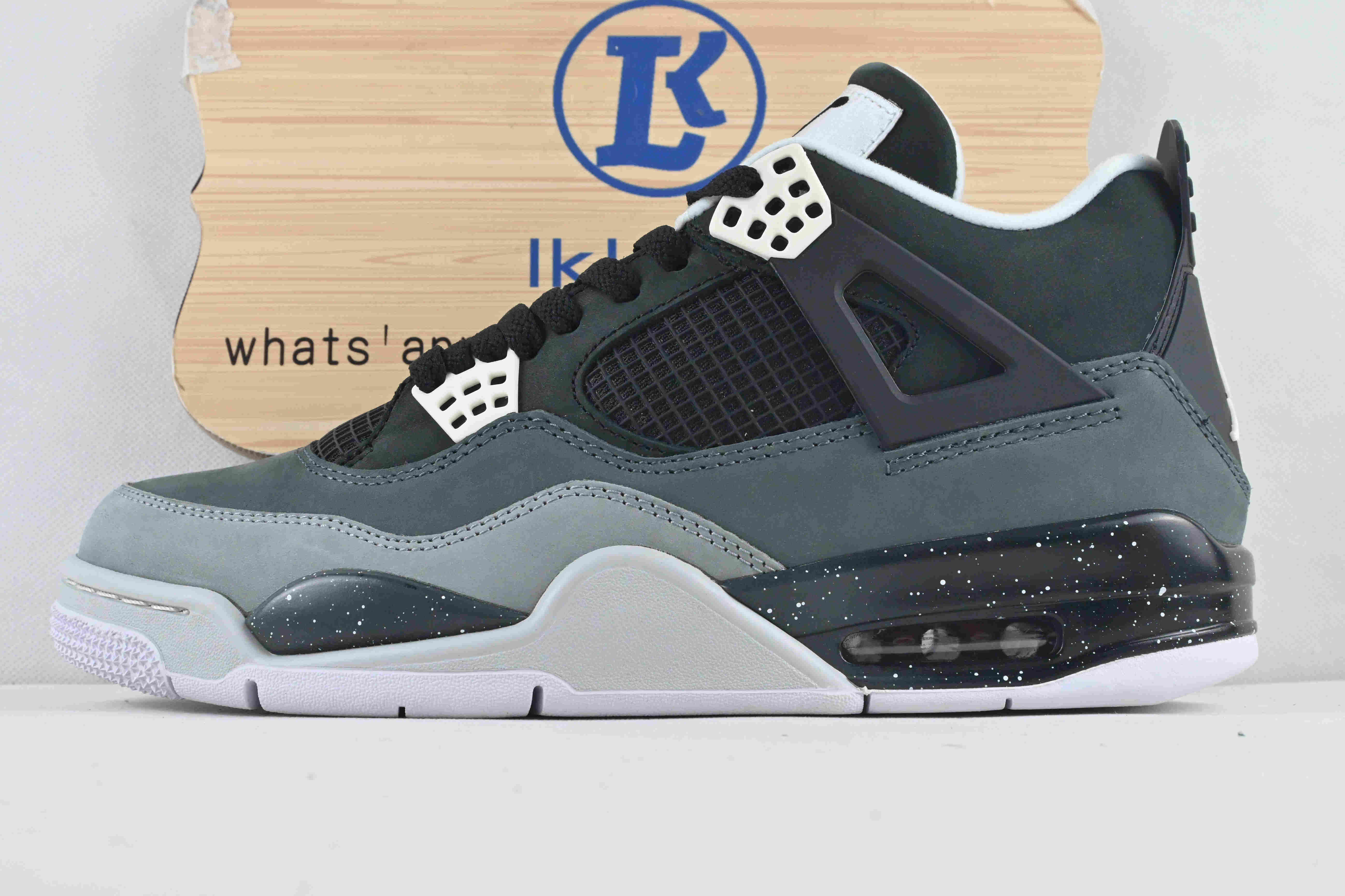 Jordan 4 Retro Fear Pack