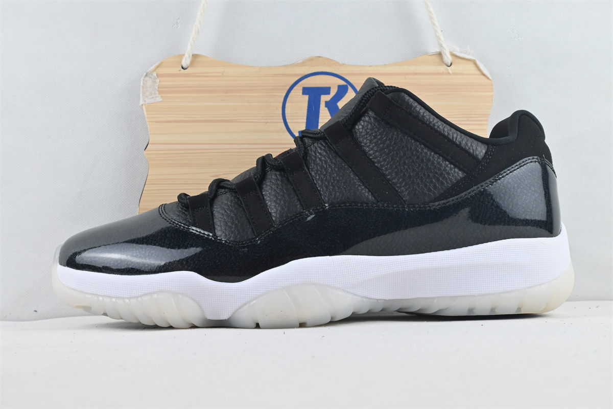 Air Jordan 11 Low 「72-10」