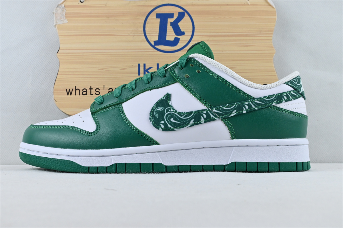 Nike Dunk Low Essential Paisley Pack Green