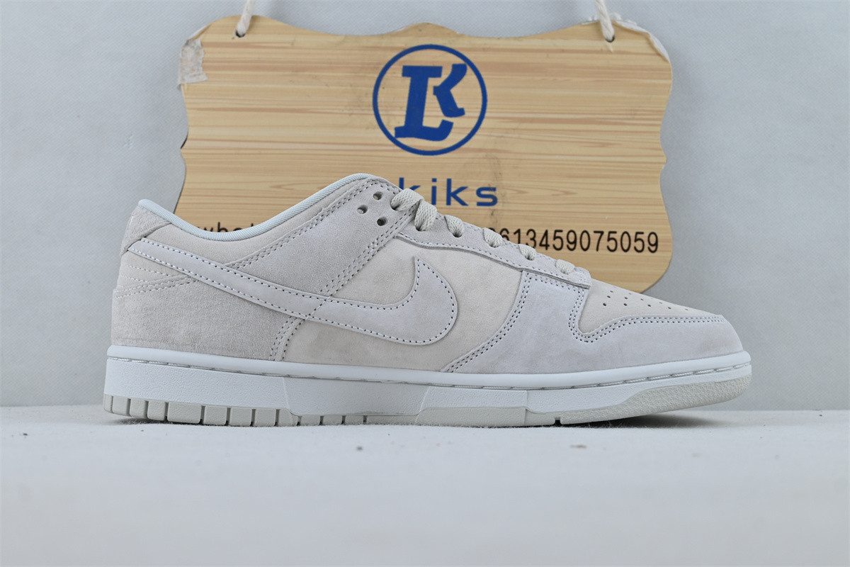 Nike Dunk Low PRM Vast Grey