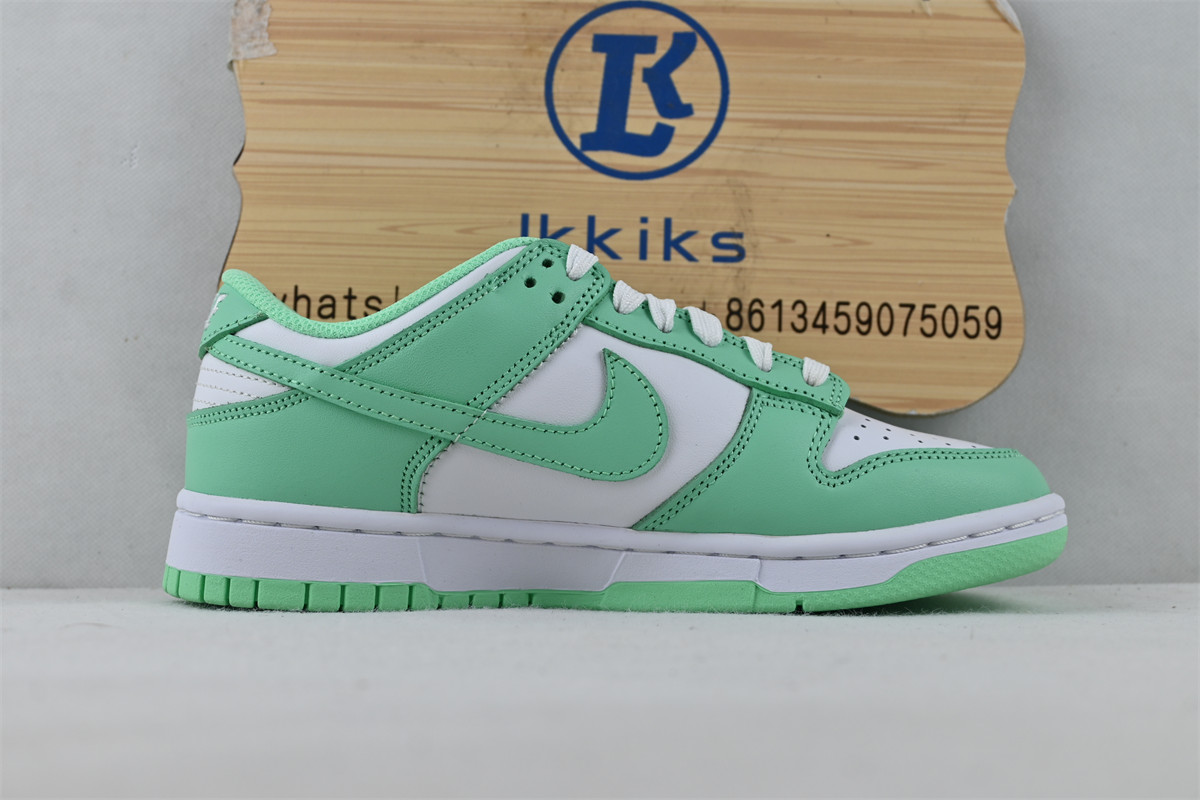 Nike Dunk Low Green Glow