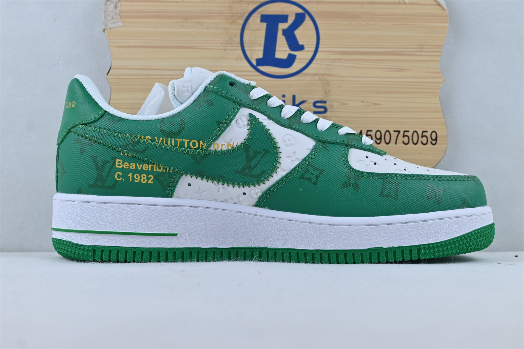 L0vis Vvtt0n Nike Air Force 1 Low By Virgil Abloh White Green