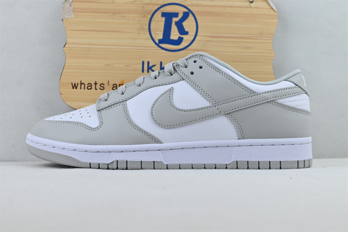 Nike Dunk Low ‘Grey Fog’