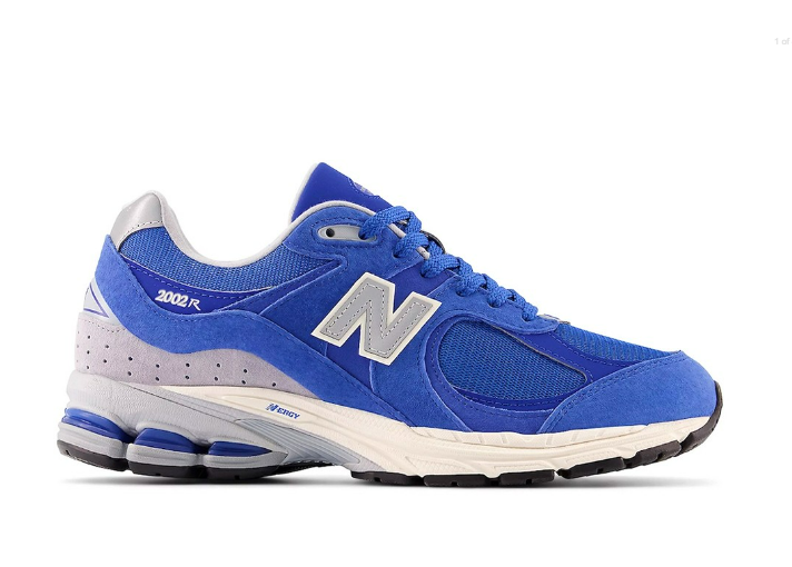 New Balance 2002R 「Blue Suede」