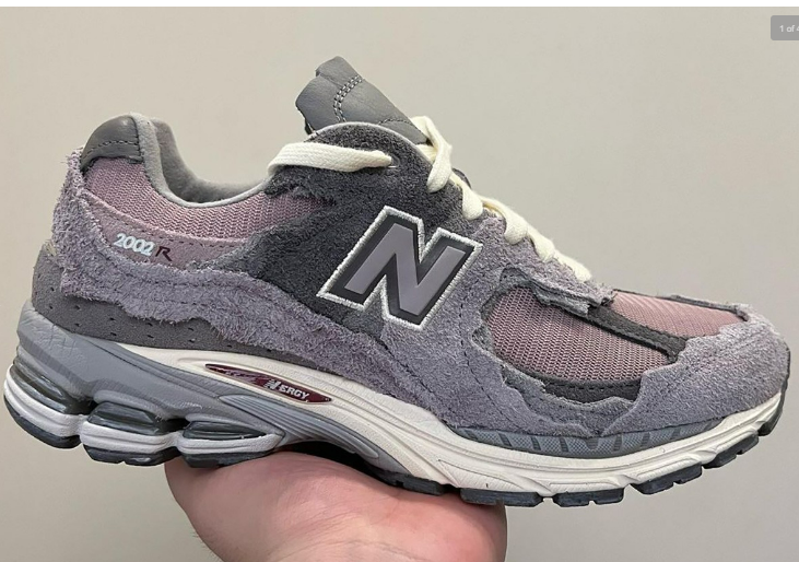 New Balance 2002R Protection Pack