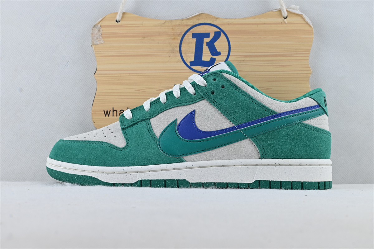 Nike Dunk Low SE 85 Neptune Green