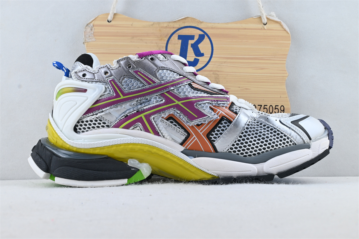 Ba1en*iaga Runner Multicolor