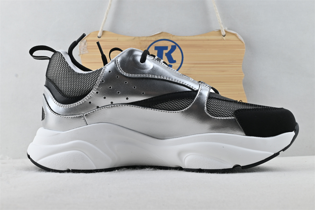 D10r B22 Silver Black