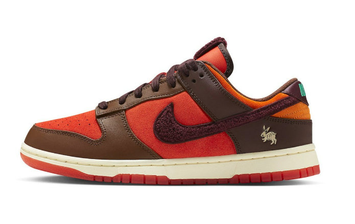 Nike Dunk Low  Year of the Rabbit