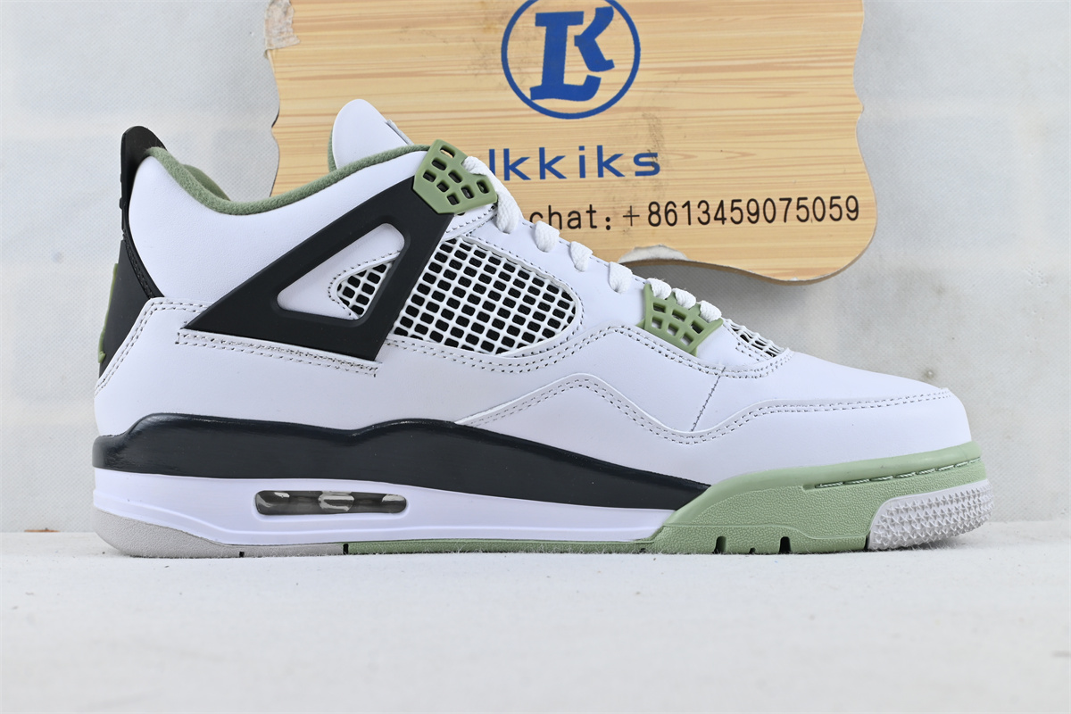 Air Jordan 4 “Seafoam”