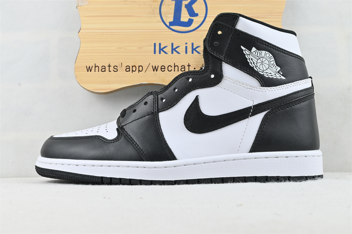Air Jordan 1 High '85 Black/White