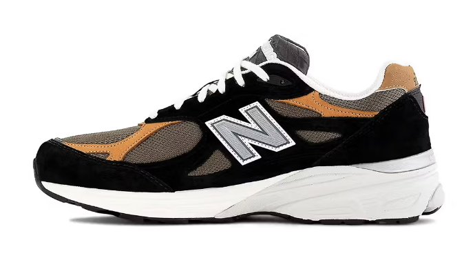 New Balance 990v3 MADE in USA  Black/Tan