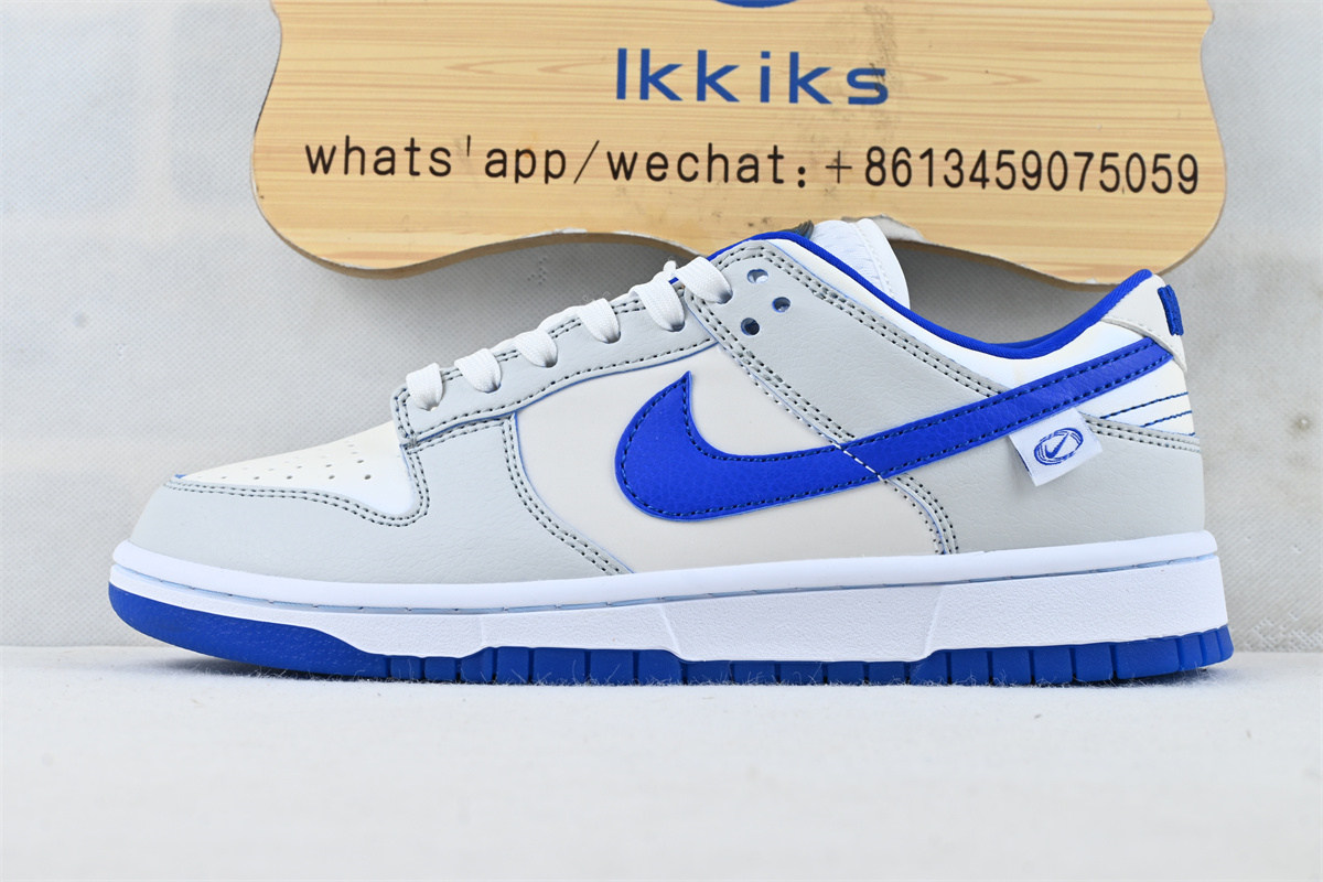 Nike Dunk Low blue