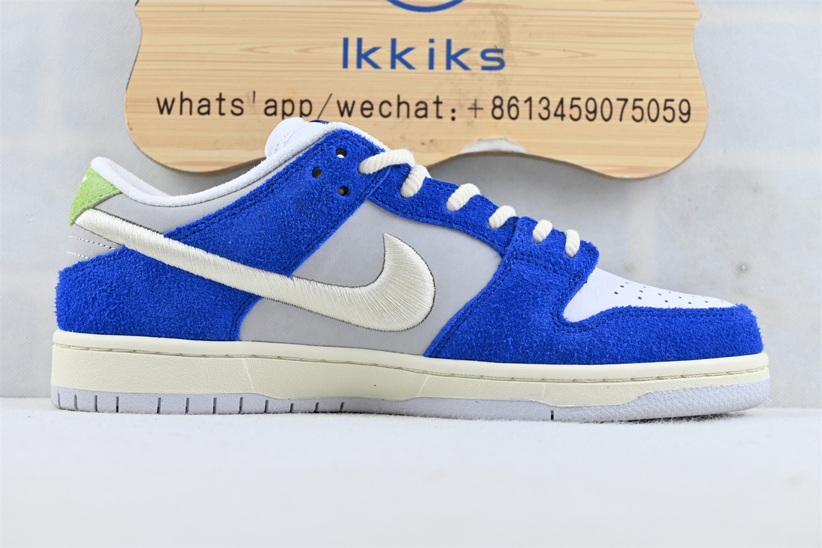 Nike SB Dunk Low Pro Fly Streetwear