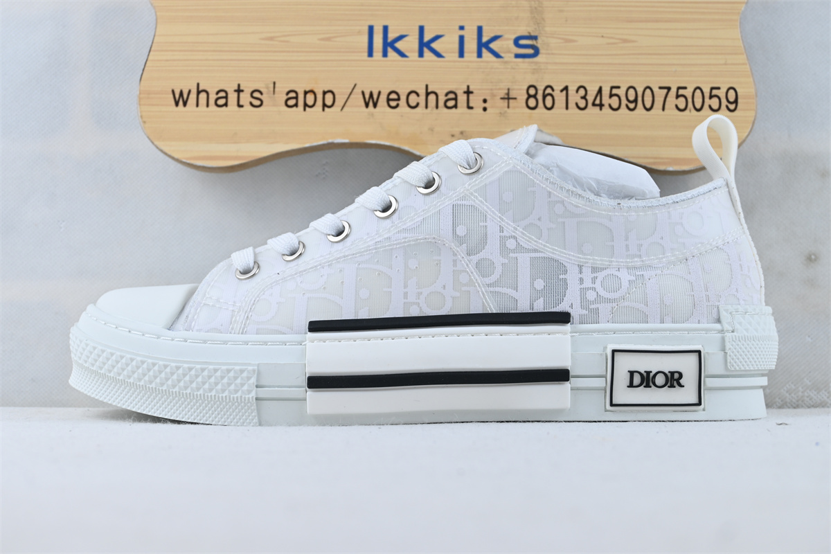 D10r B23 Low Top Oblique