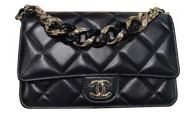 Ch**el 22C Wallet On Chain Black