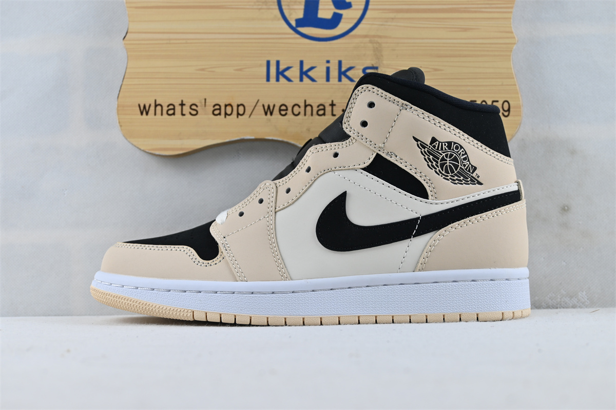 Air Jordan 1 Mid Barely Orange