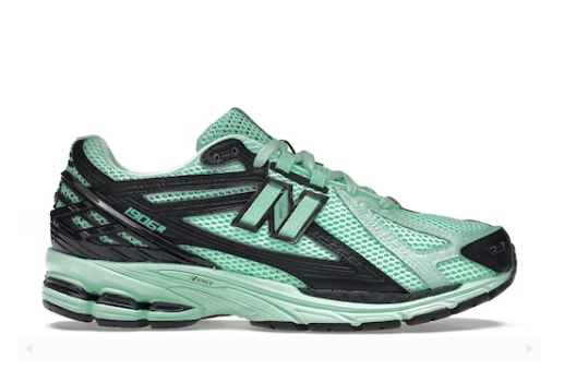 New Balance 1906R size? Exclusive Green Black