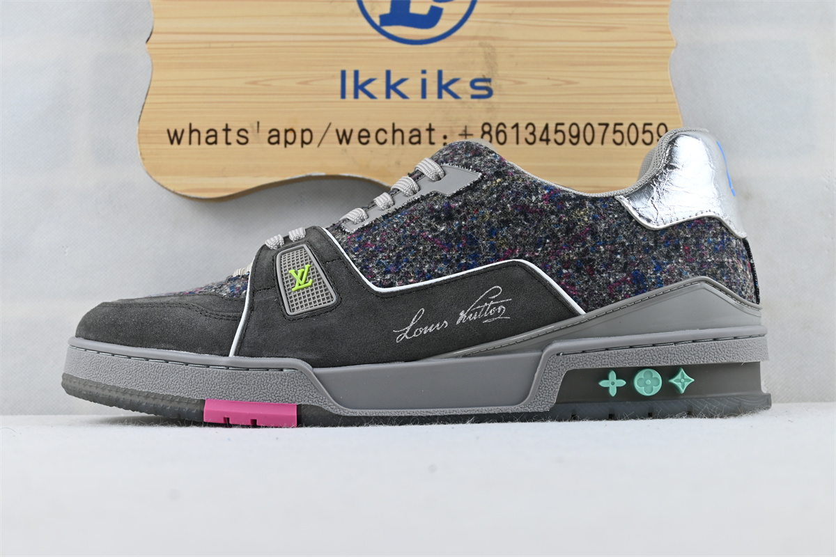 L0vis Vvtt0n Trainer Grey Multicolor