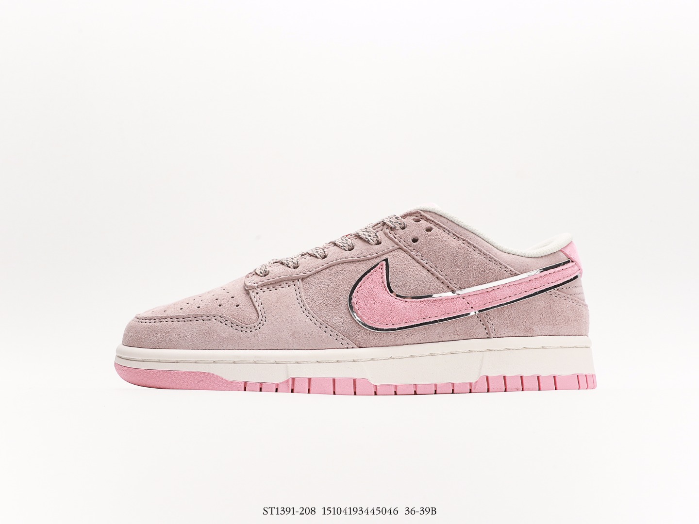 Nike SB Dunk Low Otomo Katsuhiro