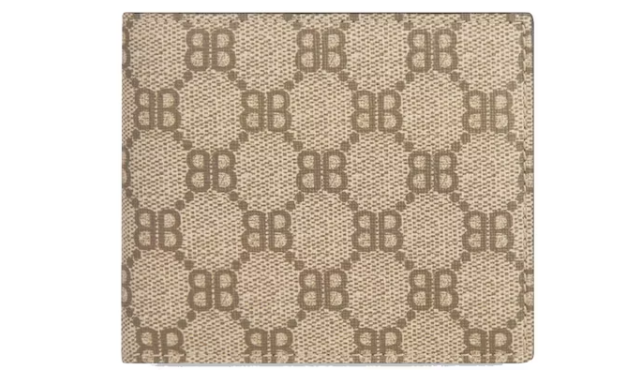 Gvc*1 x Ba1en*iaga The Hacker Project Bi-Fold Wallet Beige