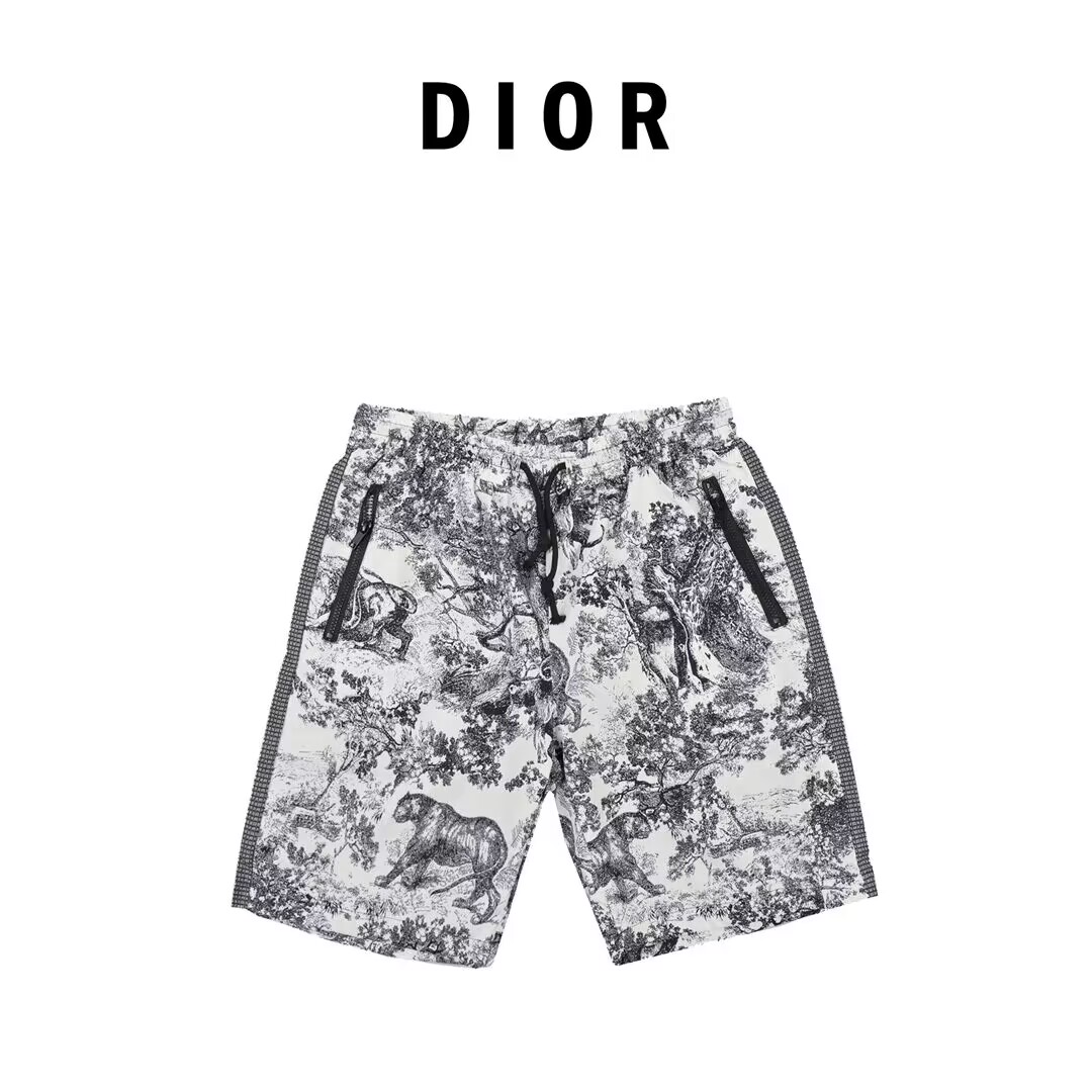D10r shorts