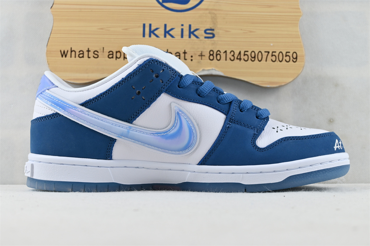 Nike SB Dunk  Raised x Born