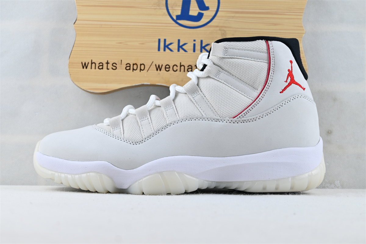 Air Jordan 11 Retro Platinum Tint