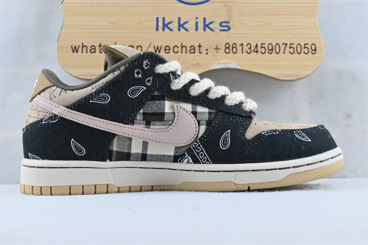 Nike SB Dunk Low Travis Scott