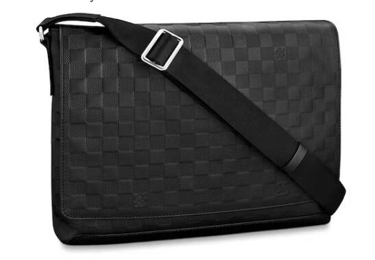 L0vis Vvtt0n District Messenger Bag Damier Infini MM Onyx