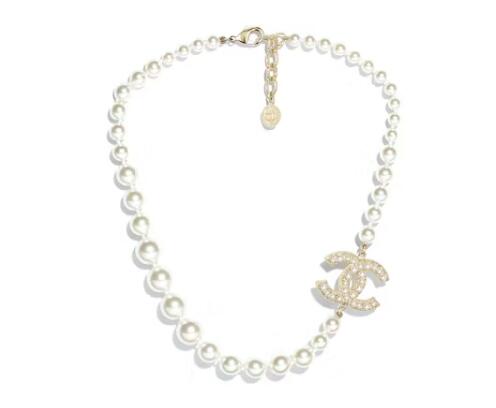 Ch**el Glass Pearls CC Necklace Gold/Pearly White