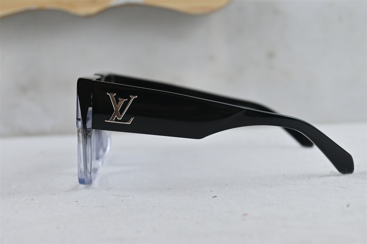 L0vis Vvtt0n Cyclone Sunglasses Gradient Black
