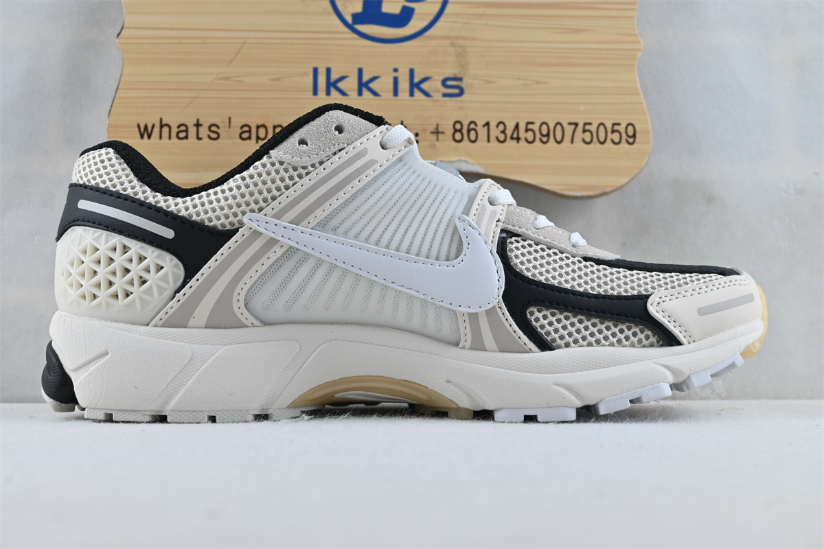 Nike Zoom Vomero 5 S*personic