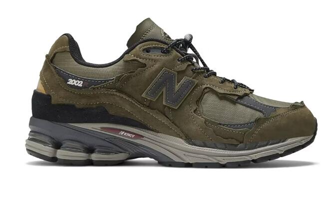 New Balance NB 2002R Olive