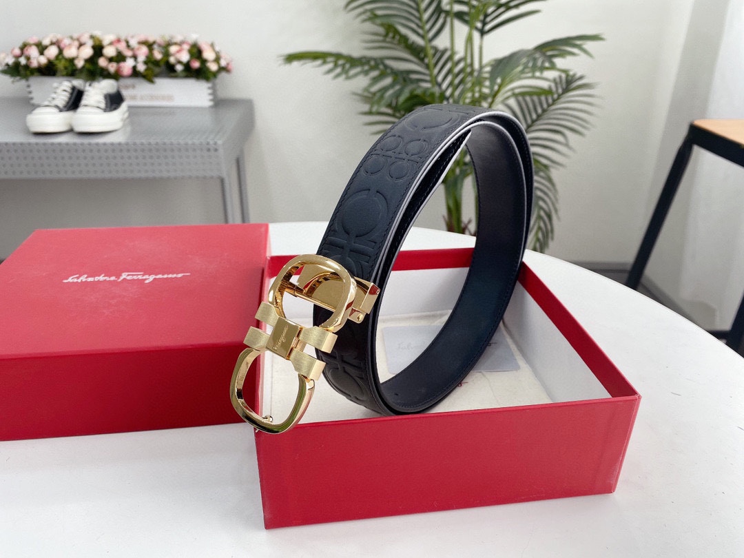 Salvatore Ferragamo belt