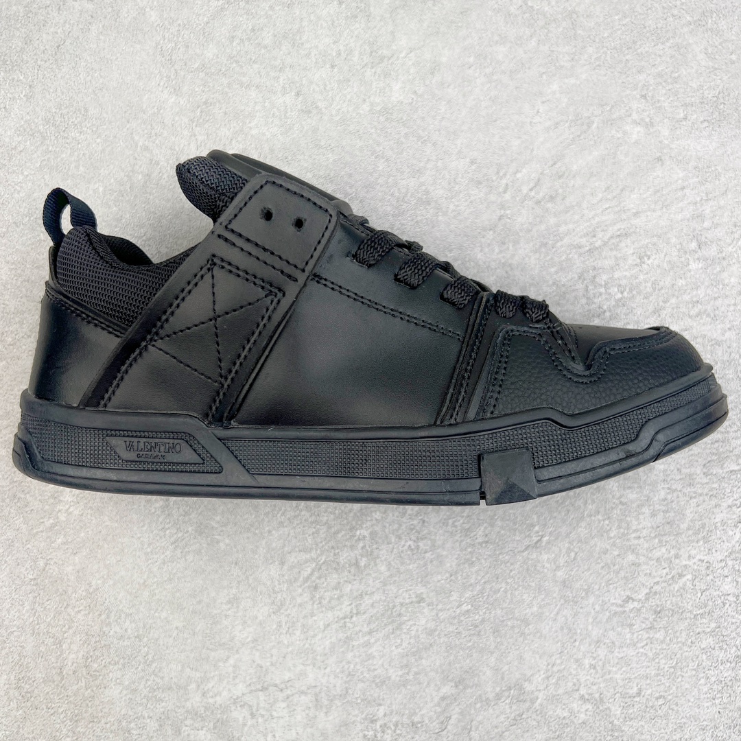 Va1e*ntin0 Garavani Open Skate