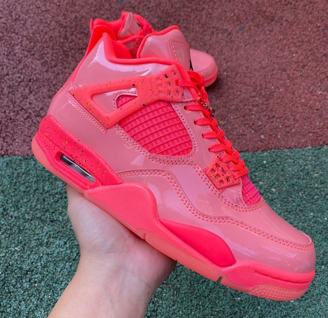 Air Jordan 4  Retro  'Hot Punch'