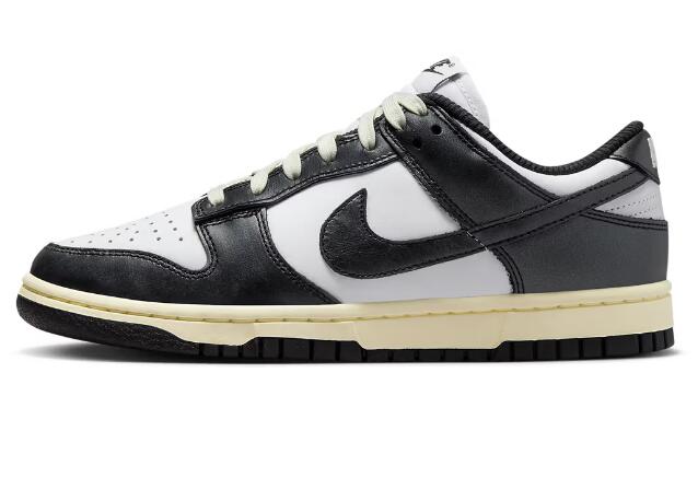 Nike Dunk Low Vintage Panda