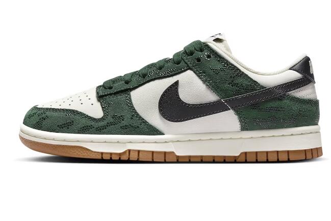 Nike Dunk Low Green Snakeskin