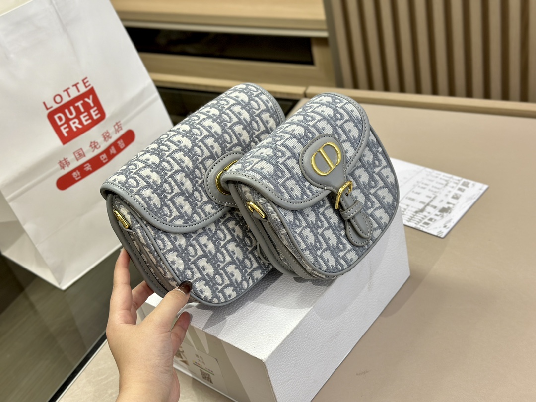 D10r Bobby Bag Medium