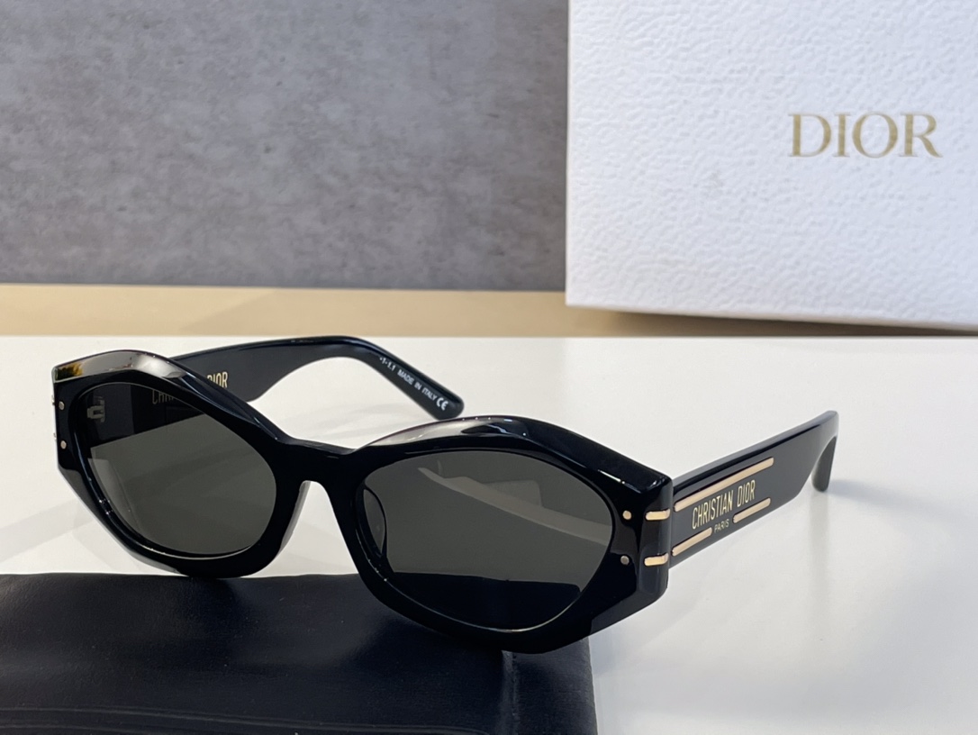 D10r sunglasses