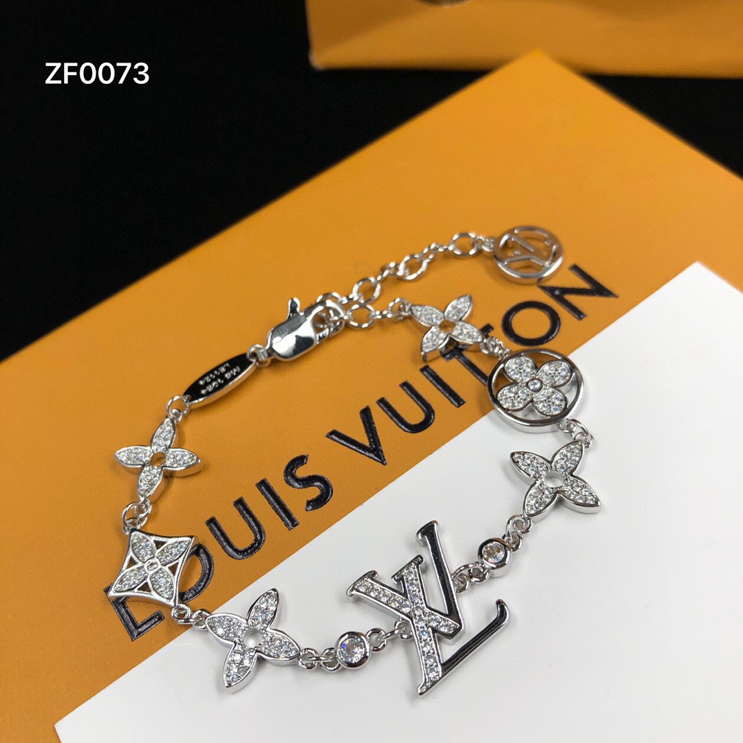 L0vis Vvtt0n Bracelet