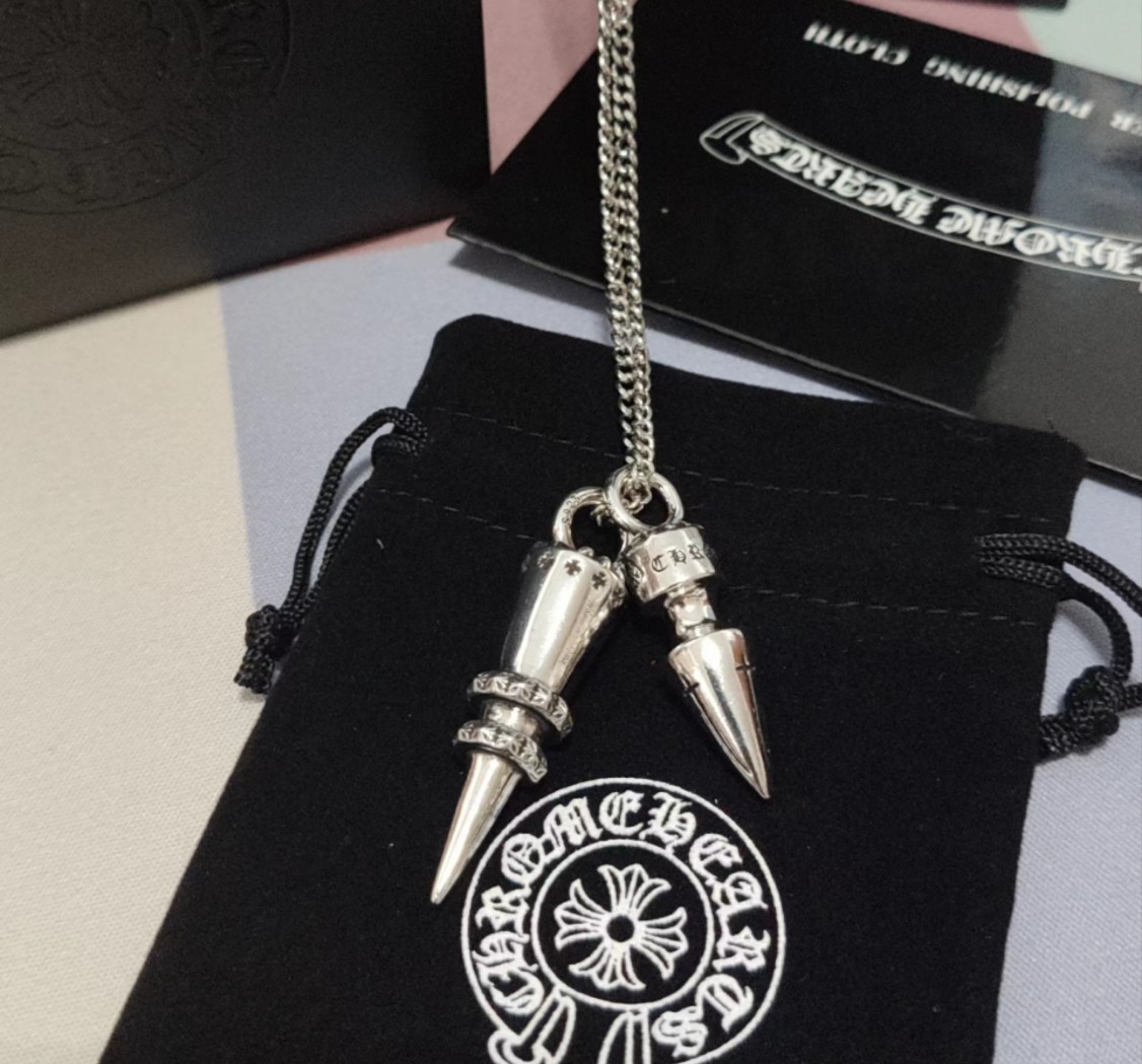 Ch*0me He**ts Necklace