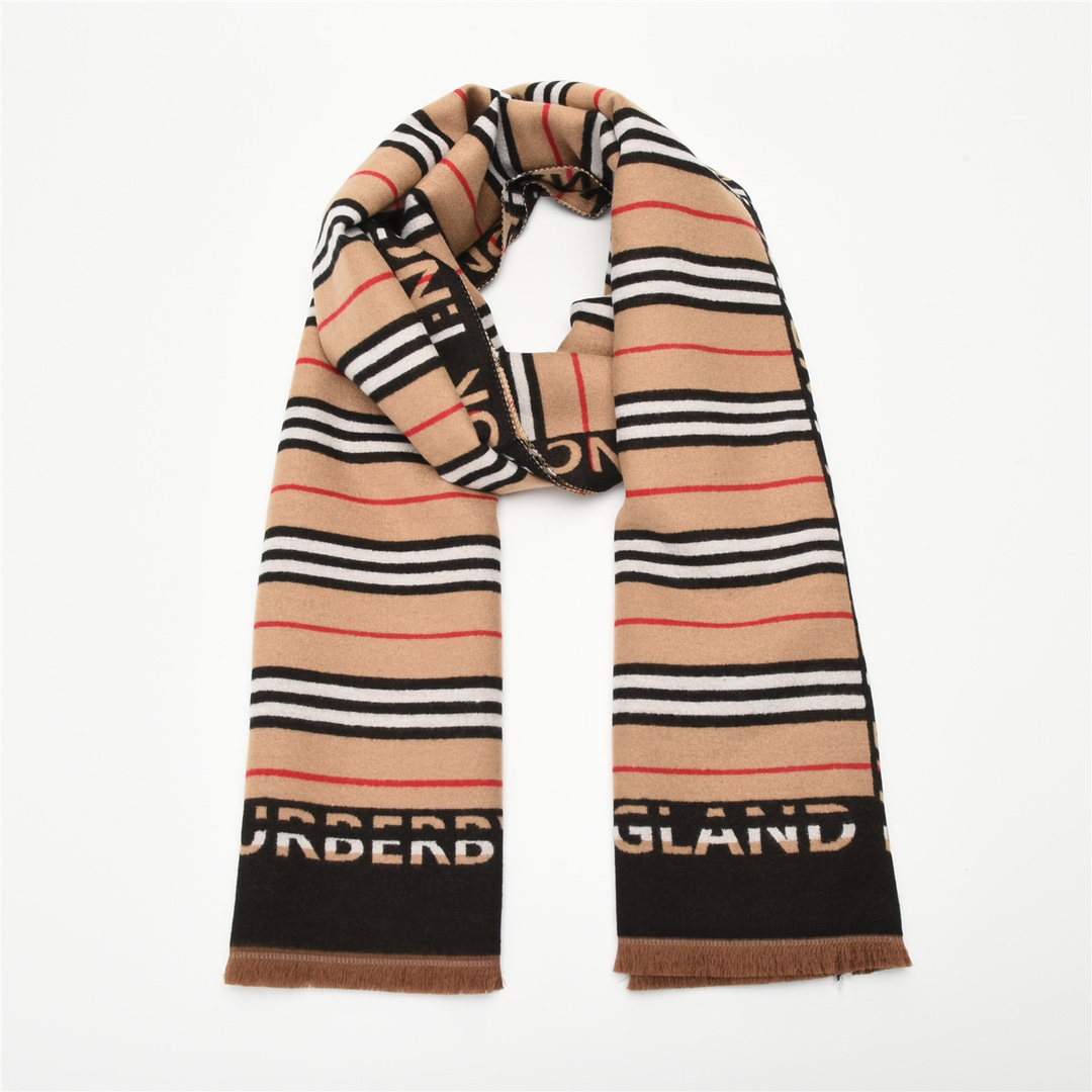 Bv*b*rry Scarf