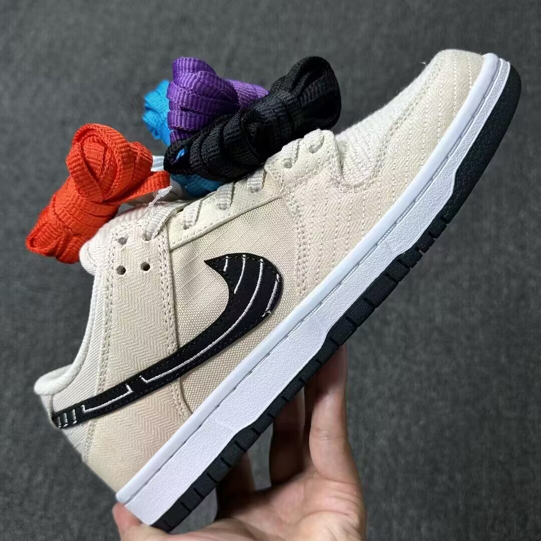 Nike SB Dunk Low  Albino  Preto 'Pearl White'