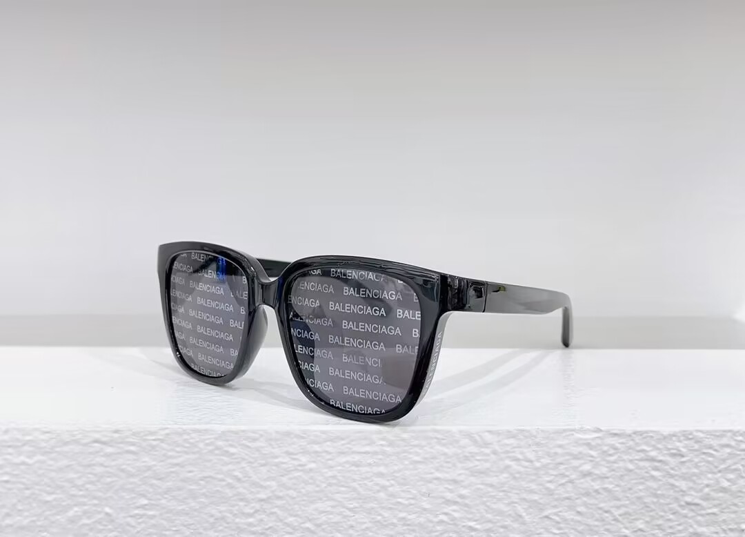 Ba1en*iaga Sunglasses
