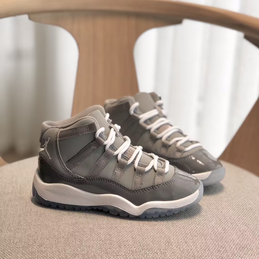 Air Jordan 11 Cool Grey
