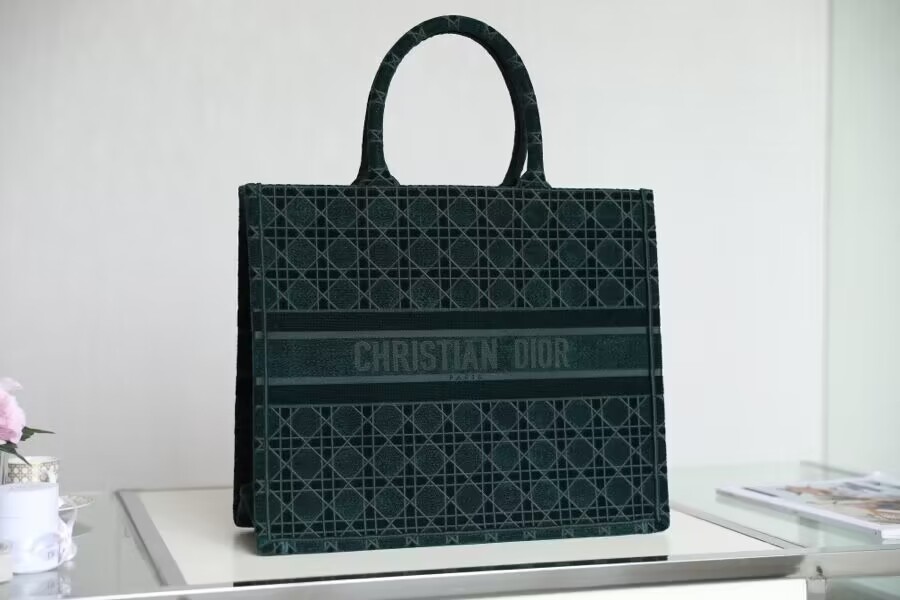 D10r Tote Bag