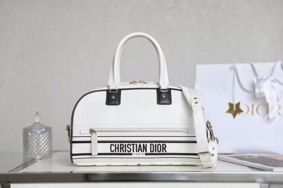 L0vis Vvtt0n Vibe Bag