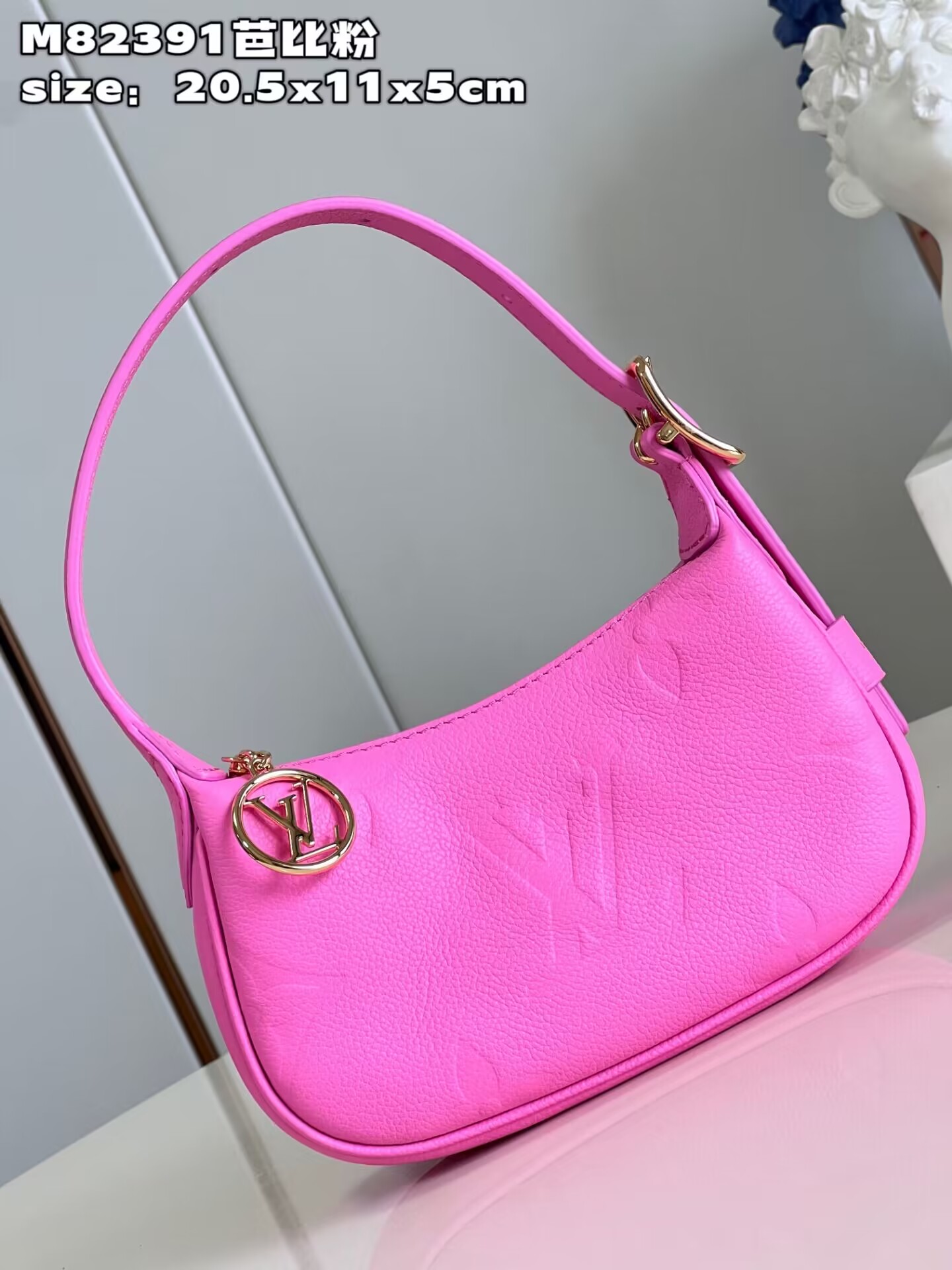 L0vis Vvtt0n Mini Moon